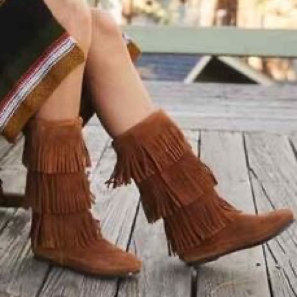 Minnetonka Shoes - Minnetonka fringe 3 layer boots brown 6
